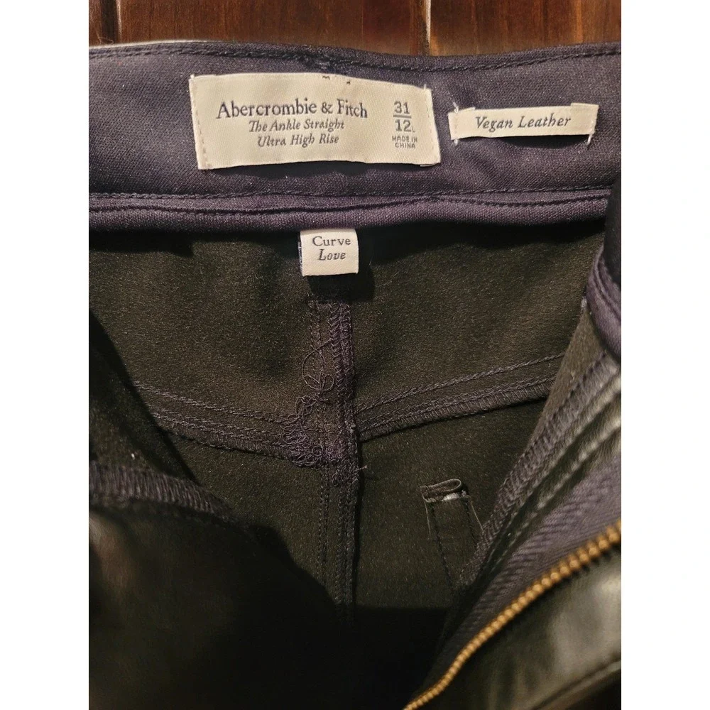 Abercrombie Curve Love Vegan Leather Pants Ultra High Rise Straight Leg Black 12 - Picture 6 of 6